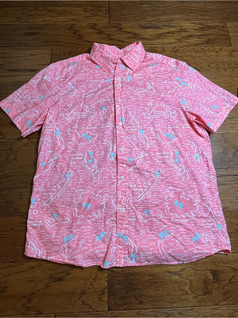 Vineyard Vines Confetti Pink Island Map Print Short-Sleeve Button-Down Shirt